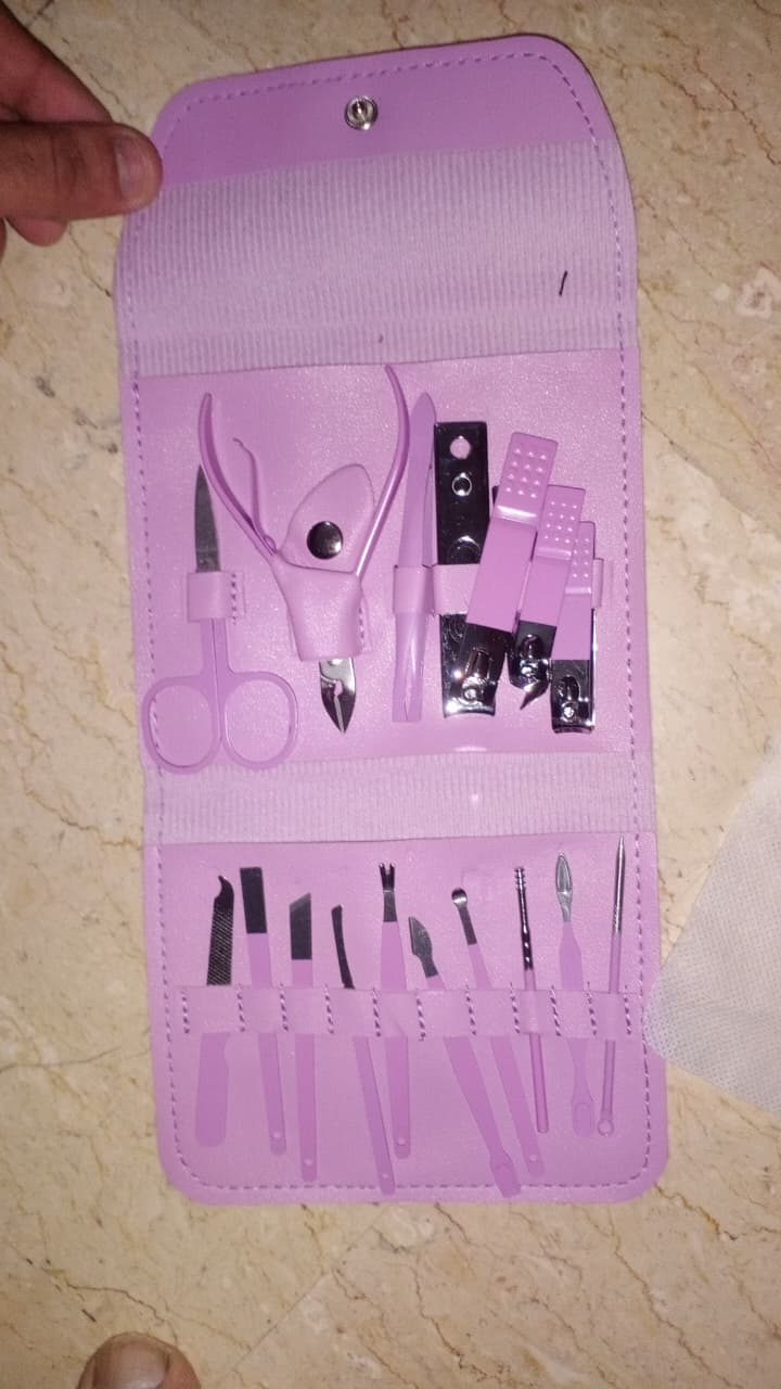 💅✨ 16-in-1 Stainless Steel Nail Care Kit 🌸 Professional Manicure & Pedicure Tool Set 💖 | Stylish, Durable & Easy Grooming ✨ | Random Color 🎨